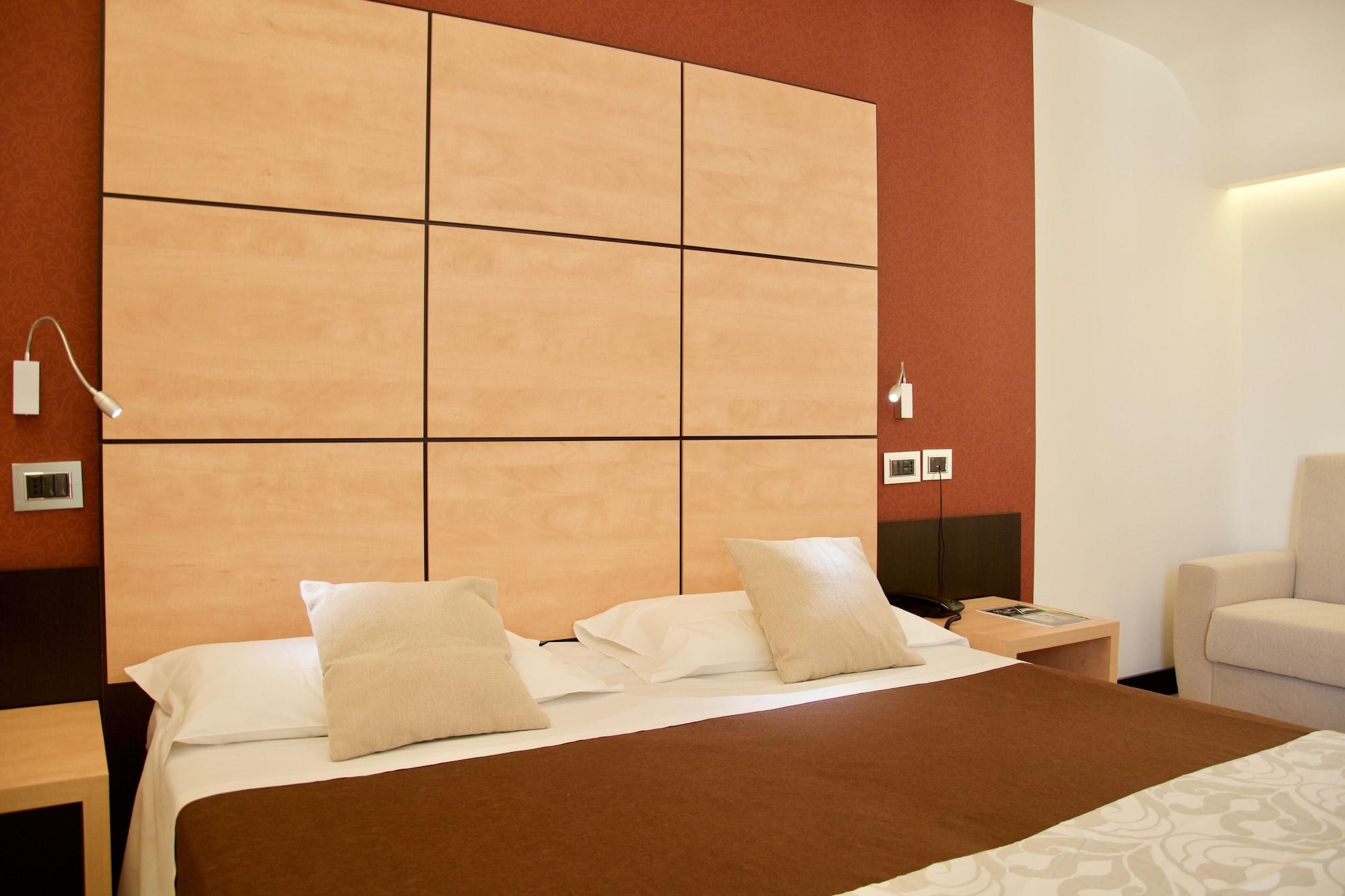 נאפולי Hotel Cimarosa מראה חיצוני תמונה
